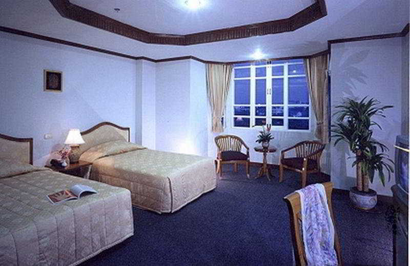 Hermitage Hotel Korat-Sha Nakhonratchasima Exterior photo