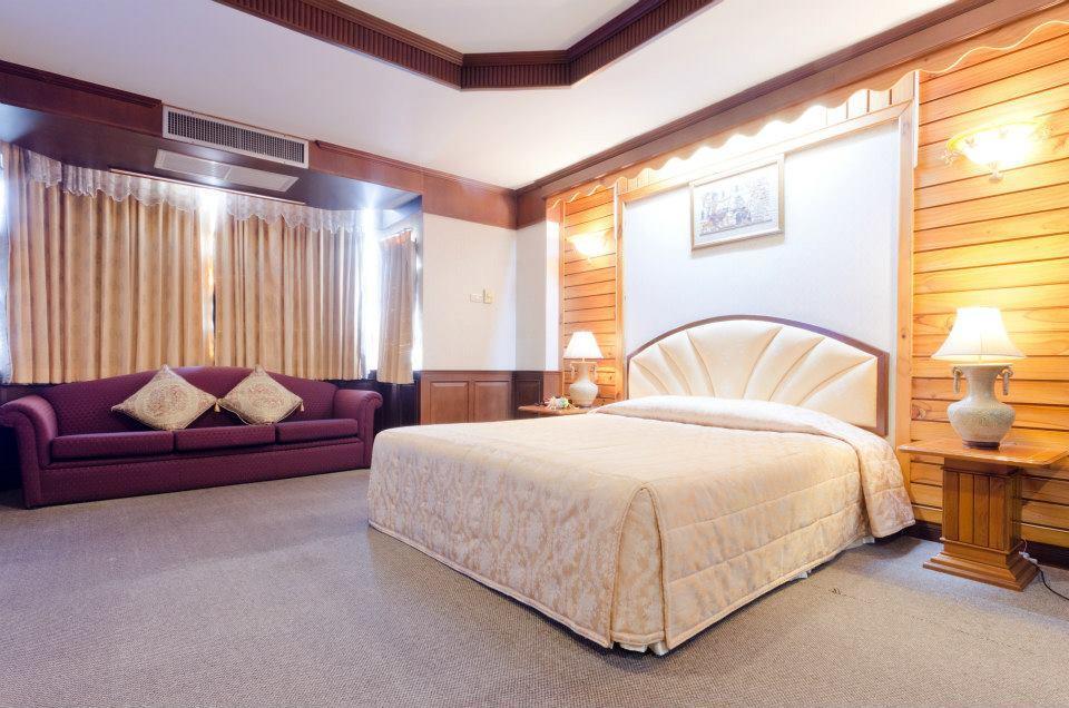 Hermitage Hotel Korat-Sha Nakhonratchasima Exterior photo