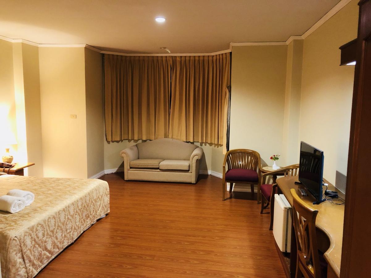 Hermitage Hotel Korat-Sha Nakhonratchasima Exterior photo